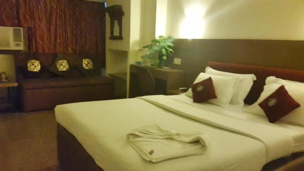 Hotel Samraj Bombay Eksteriør billede